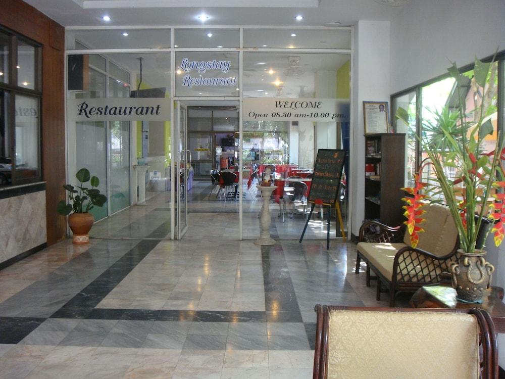 Jomtien Longstay Hotel - Sha Plus Certified Praia de Jomtien Exterior foto