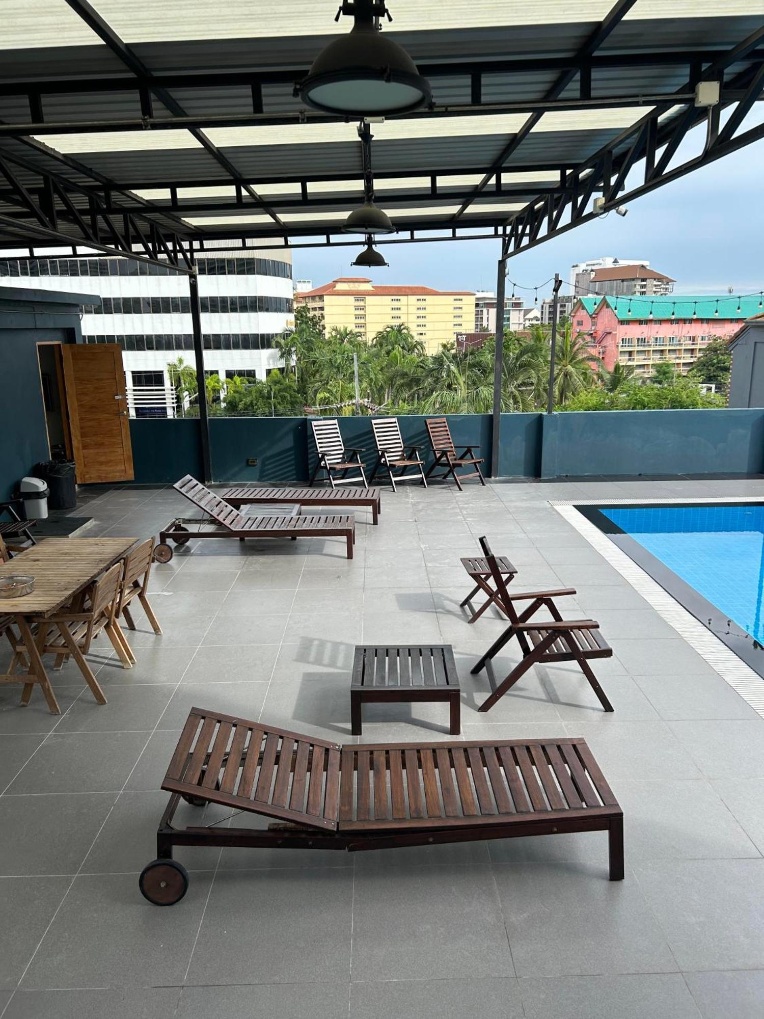Jomtien Longstay Hotel - Sha Plus Certified Praia de Jomtien Exterior foto